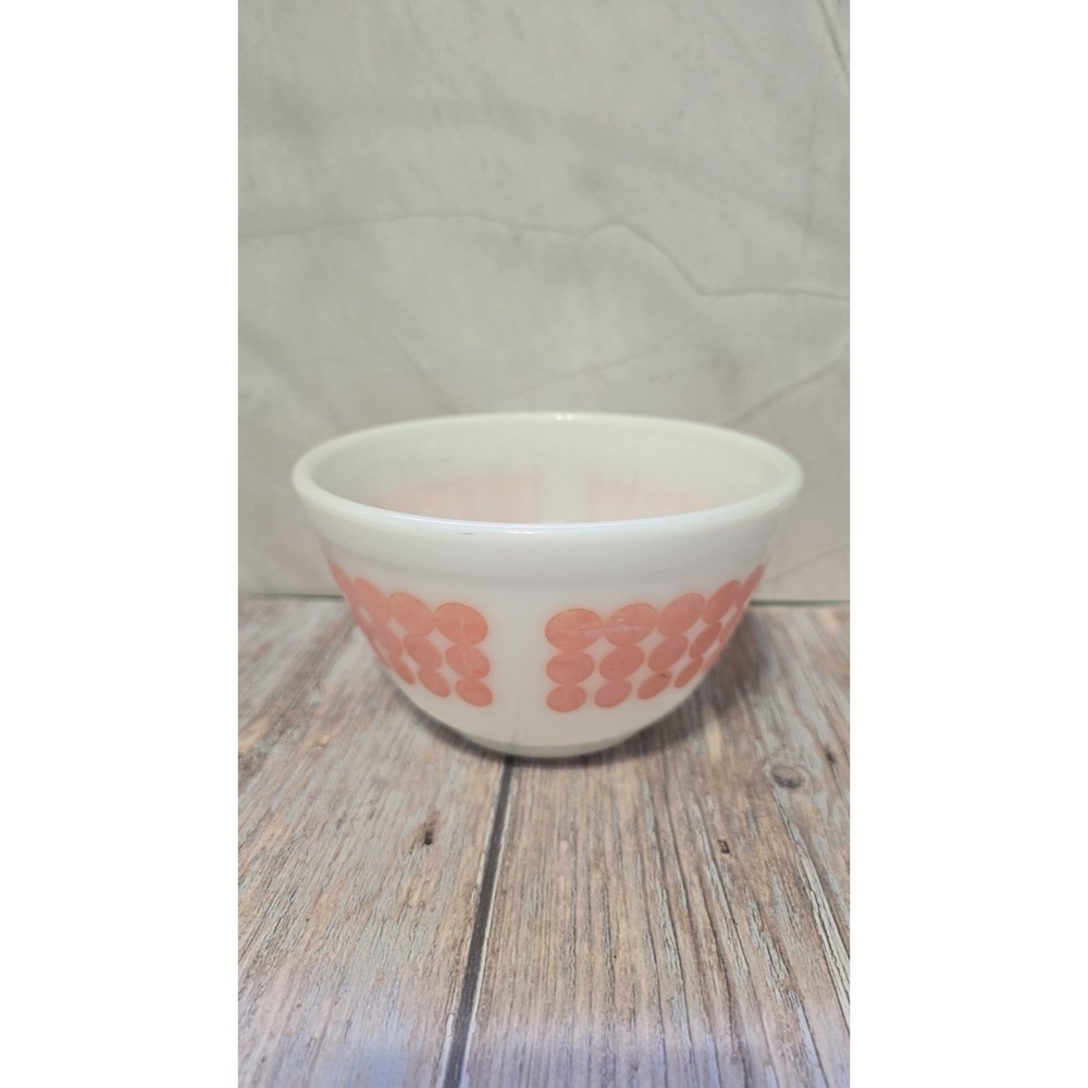 Pyrex Orange Polka Dot Bowls Set Of Three #401 Vintage Milk Glass 1.5 Quart - Picture 6 of 11
